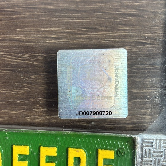 NWT John Deere Green and Yellow License Plate Frame - Picture 5 of 7
